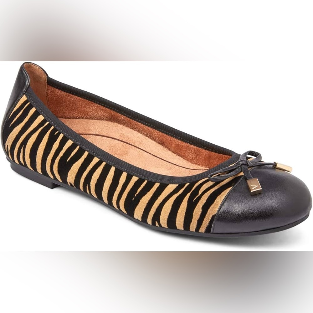 Women’s VIONIC Minna animal tiger print cap toe ballet flats- Size 11